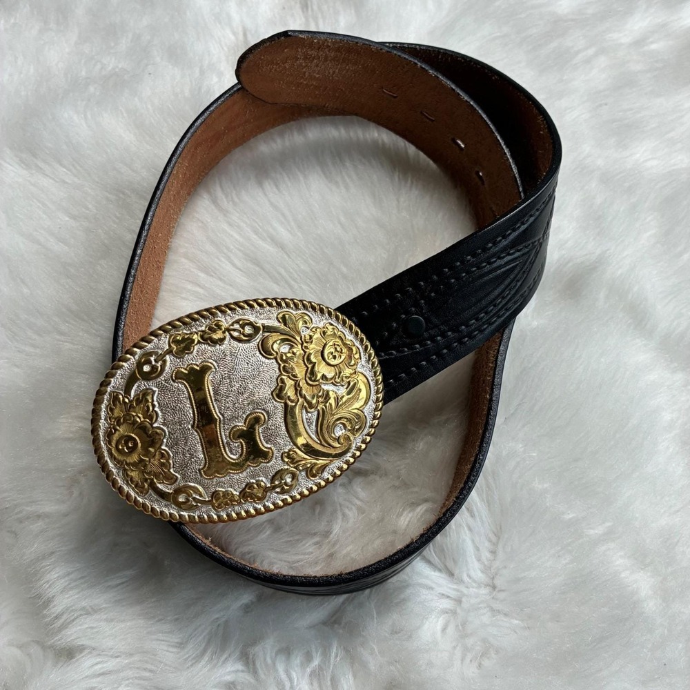 Vintage Crumrine Silver Plate Belt Size 30 Black Leather Western Floral Buckle L